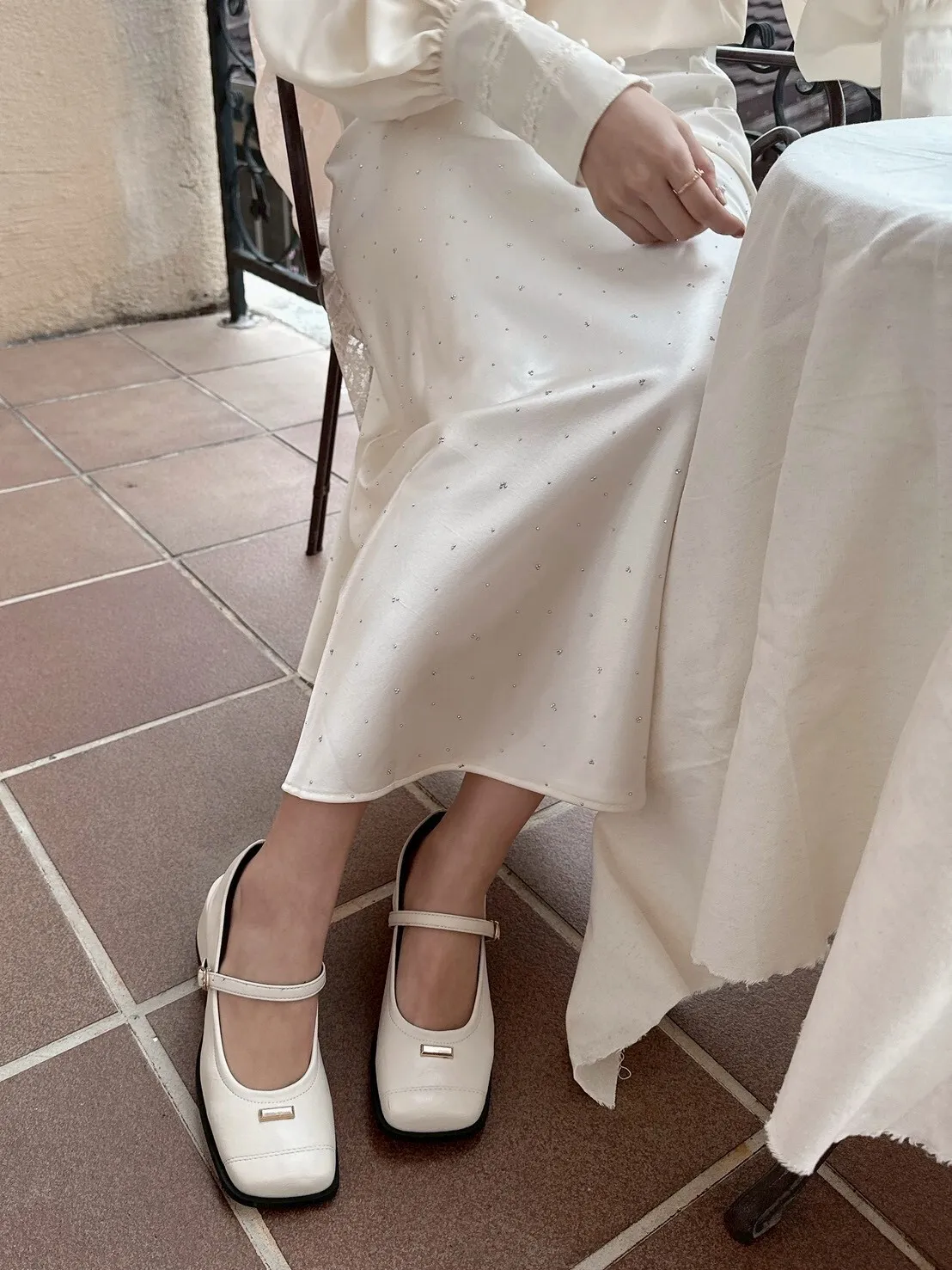 LINE_ALBUM_202633_260303_267