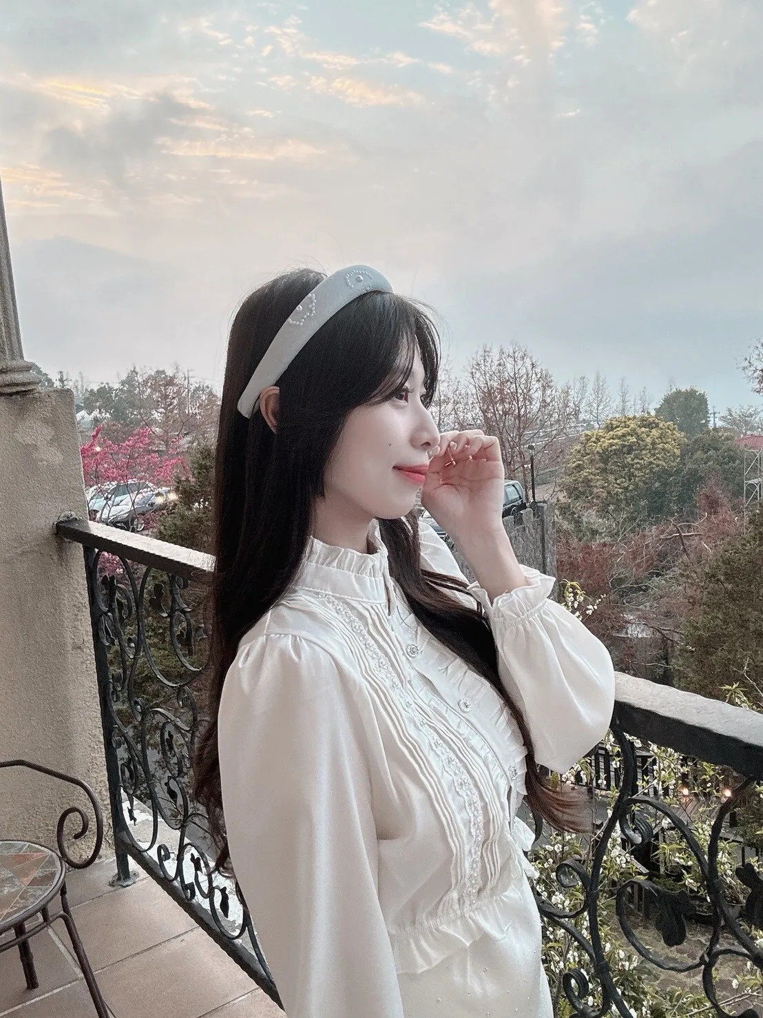 LINE_ALBUM_202633_260303_250