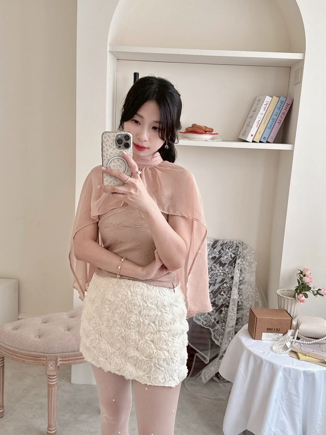 LINE_ALBUM_202648_260408_267