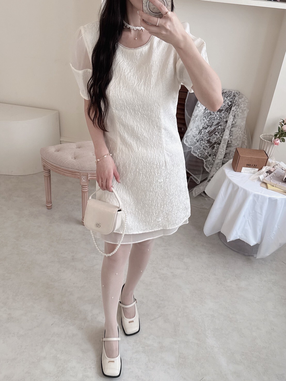 LINE_ALBUM_202648_260408_271