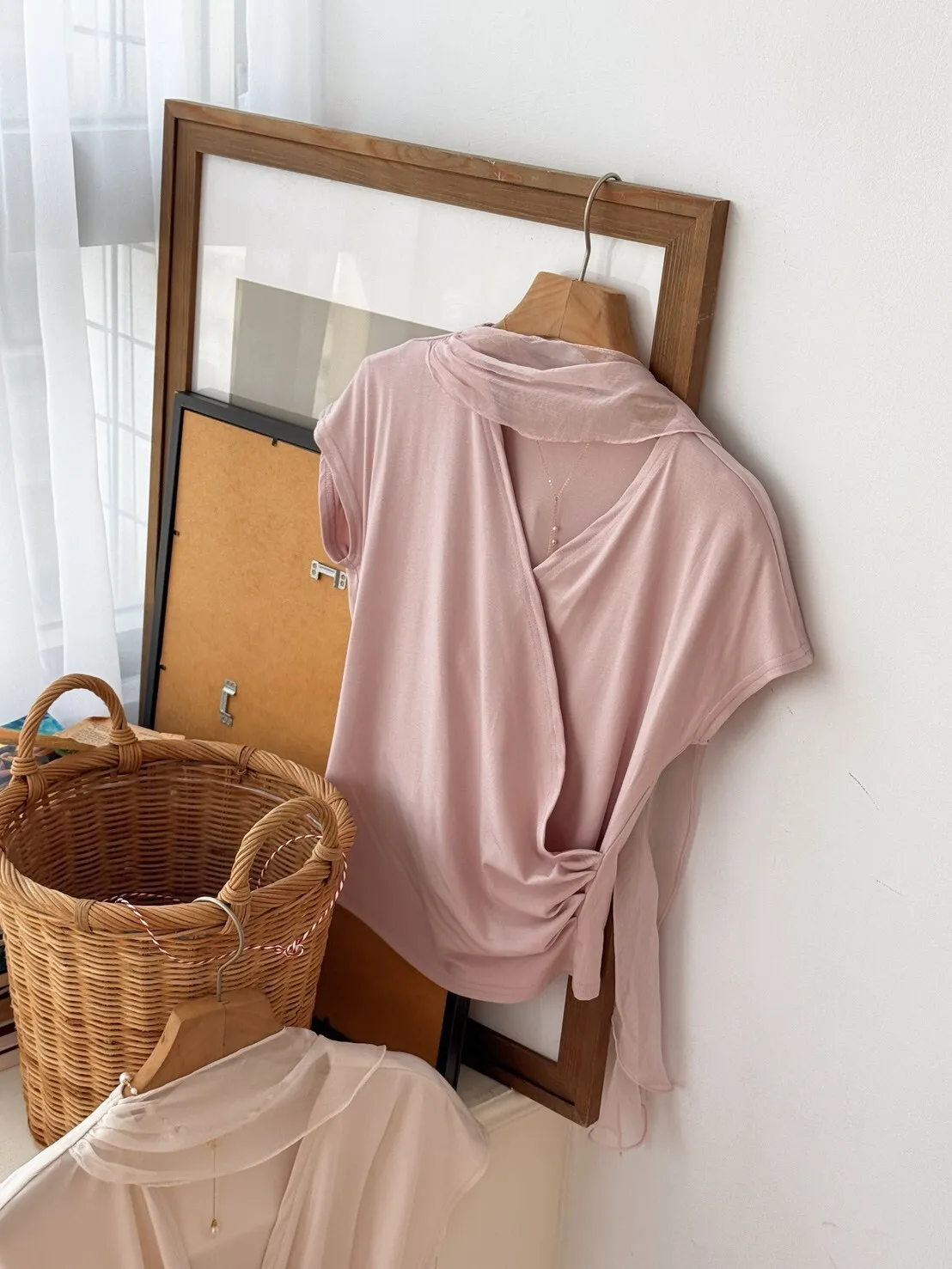 LINE_ALBUM_2026423_260423_240