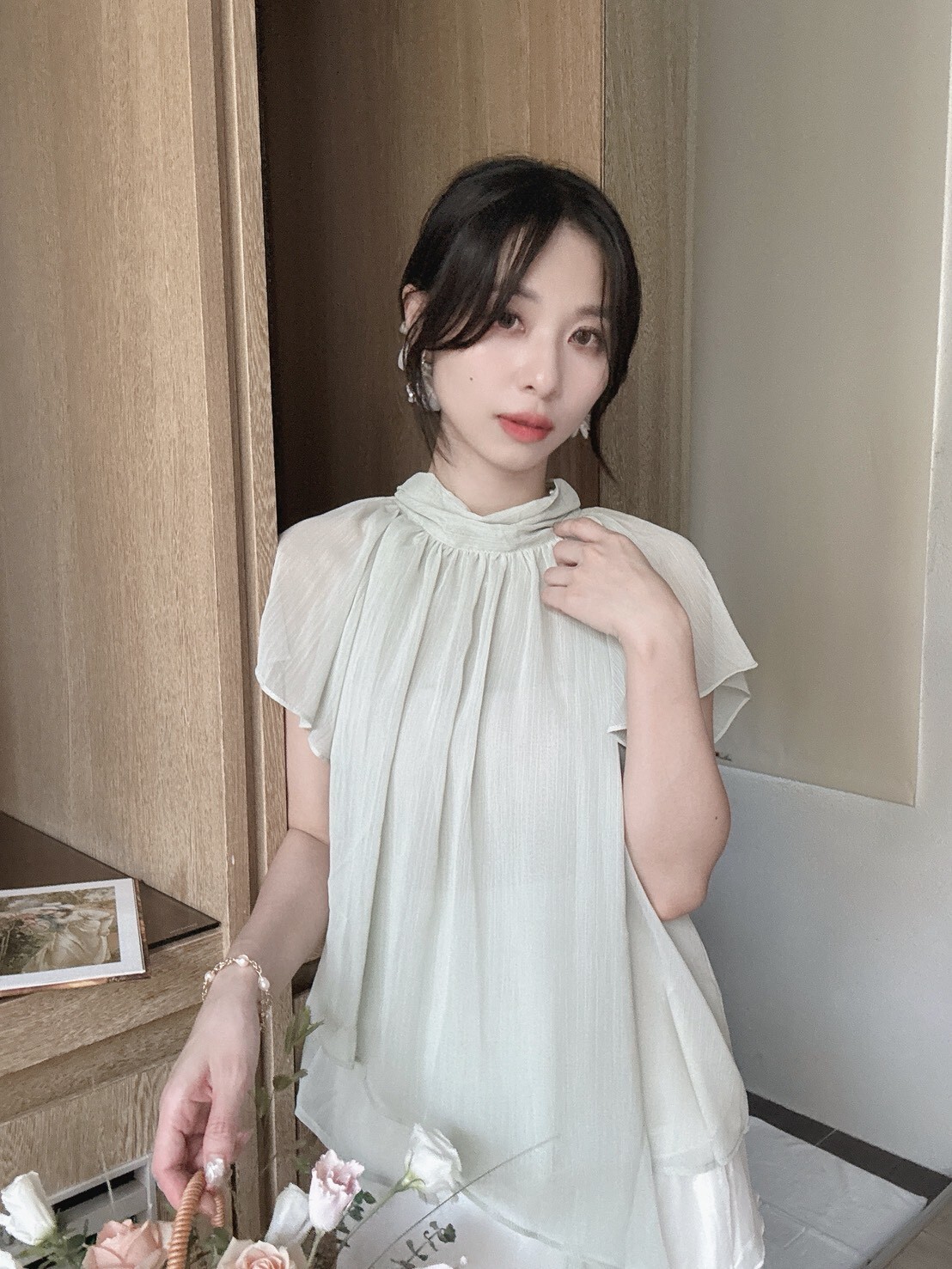 LINE_ALBUM_202679_260709_175