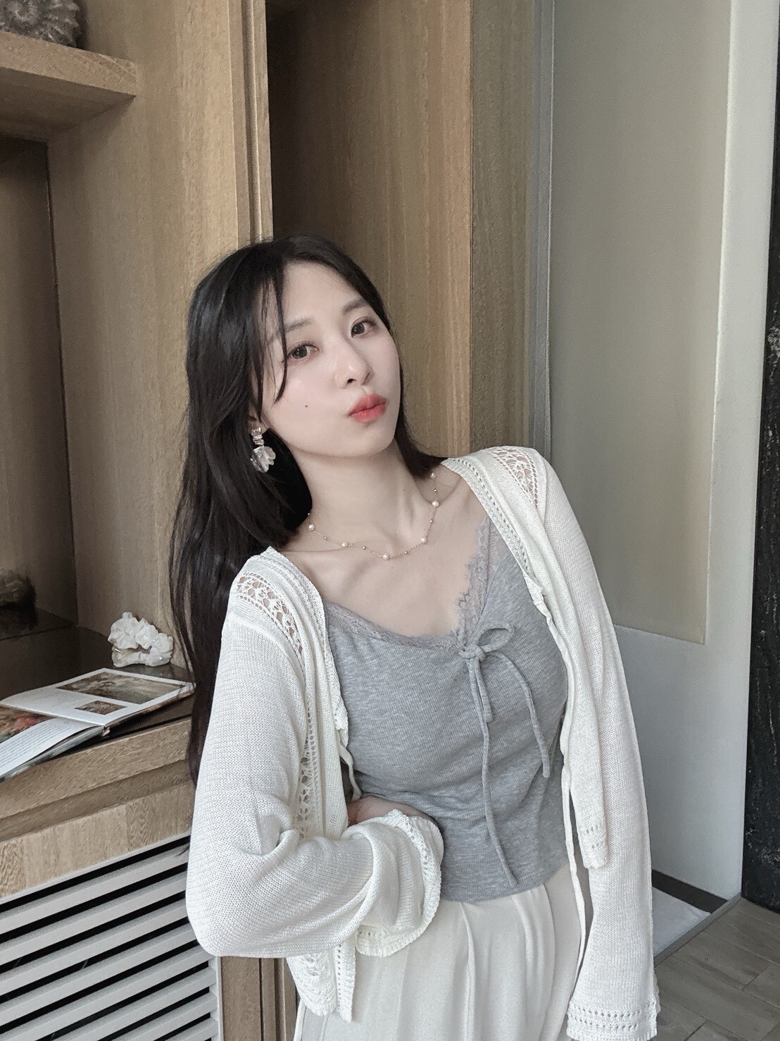 LINE_ALBUM_202679_260709_244