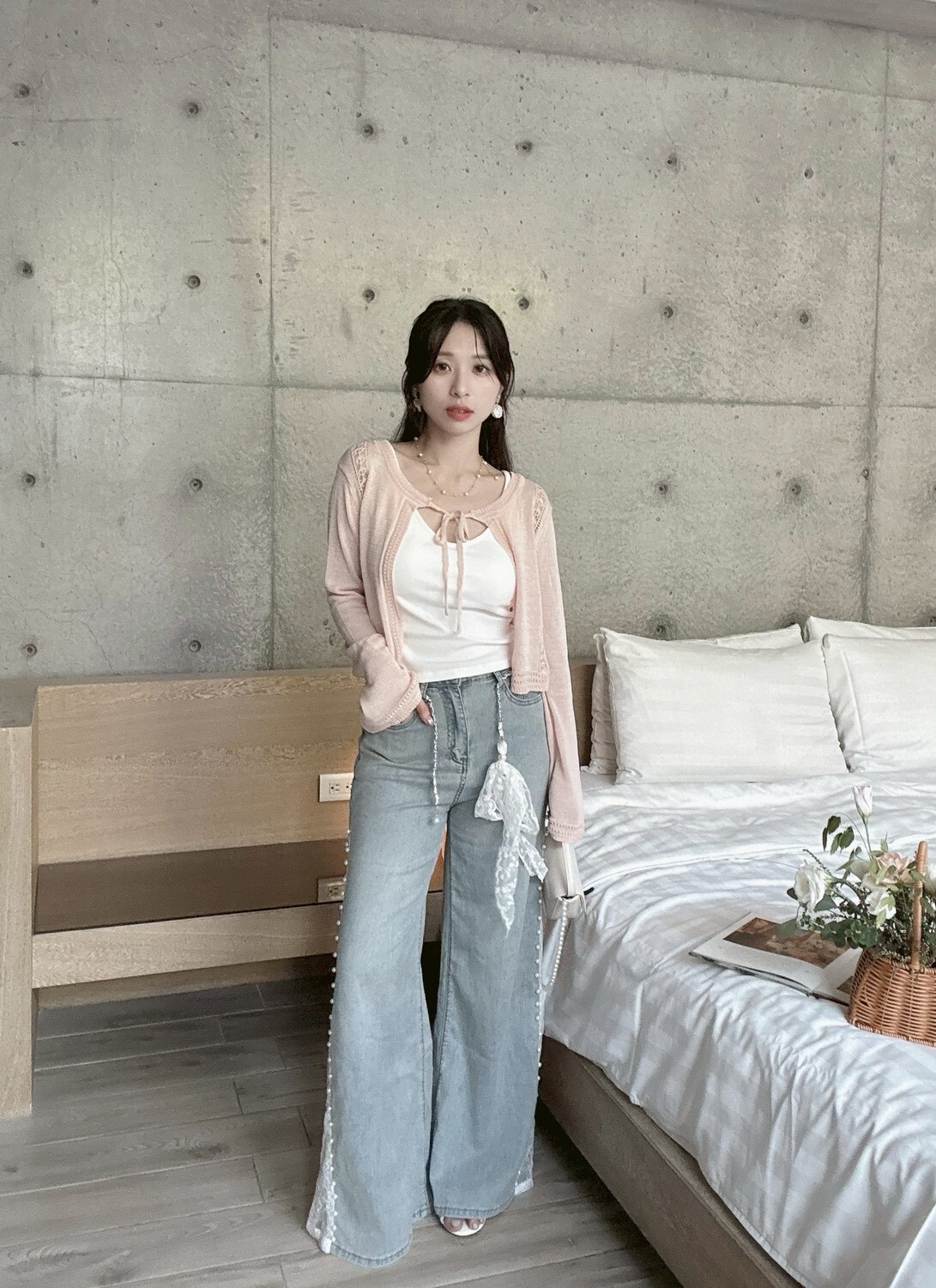 LINE_ALBUM_202679_260709_220