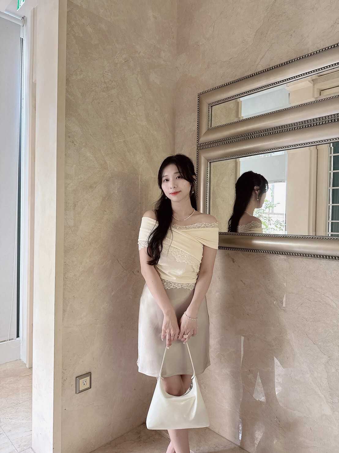 LINE_ALBUM_2026810_260810_211