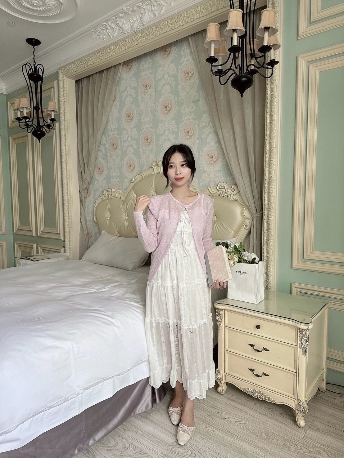 LINE_ALBUM_2026810_260810_304