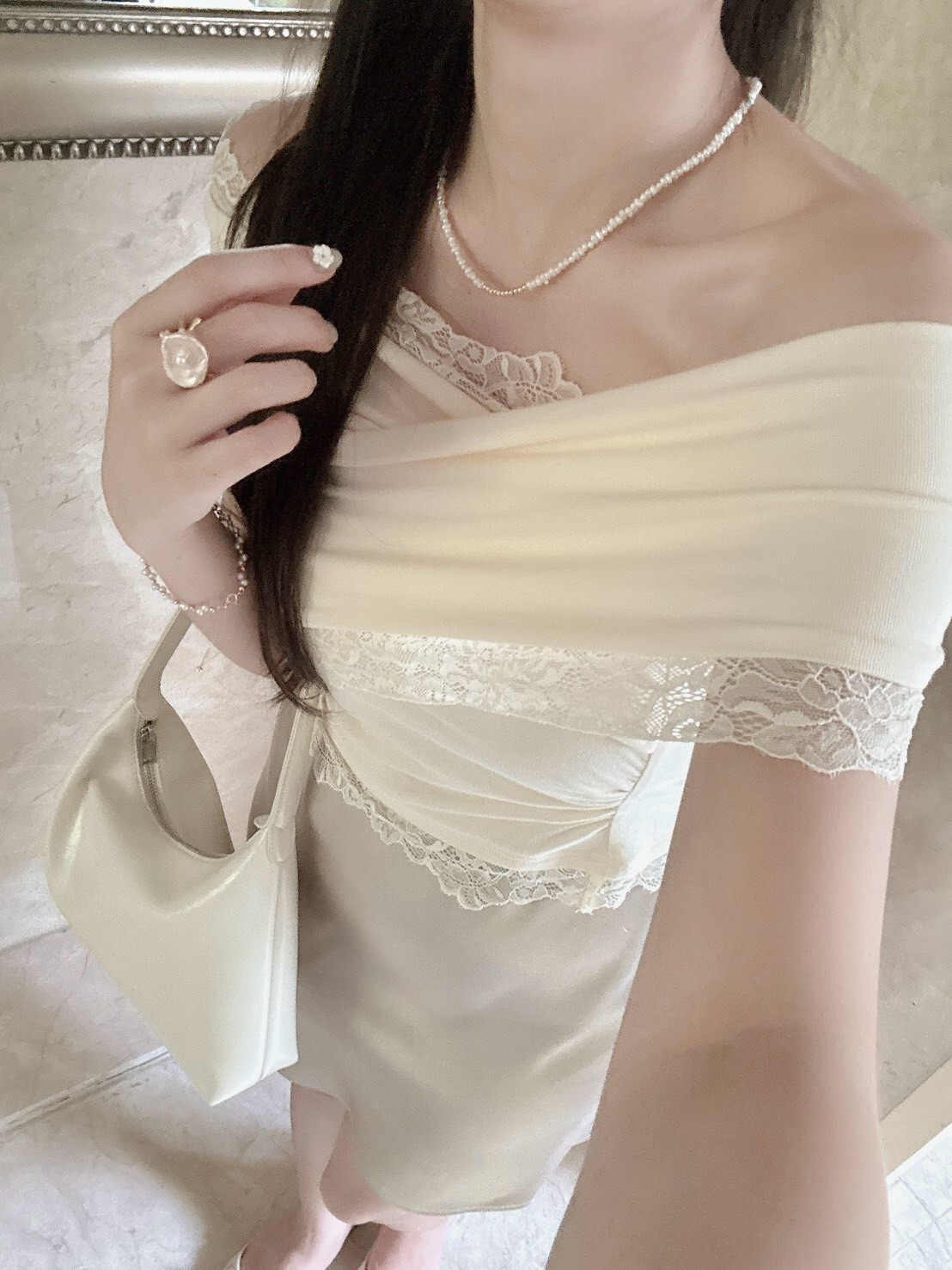 LINE_ALBUM_2026810_260810_196