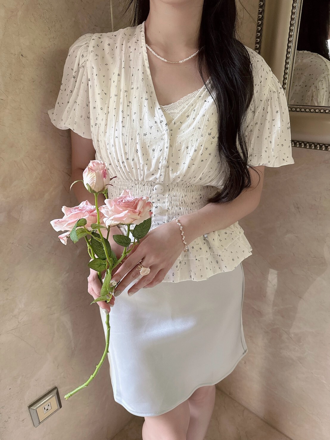 LINE_ALBUM_2026810_260810_147