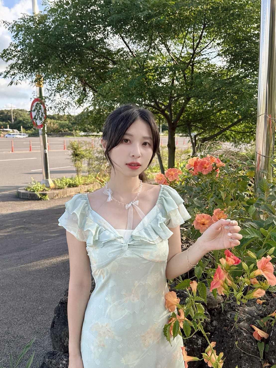LINE_ALBUM_202692_260902_302