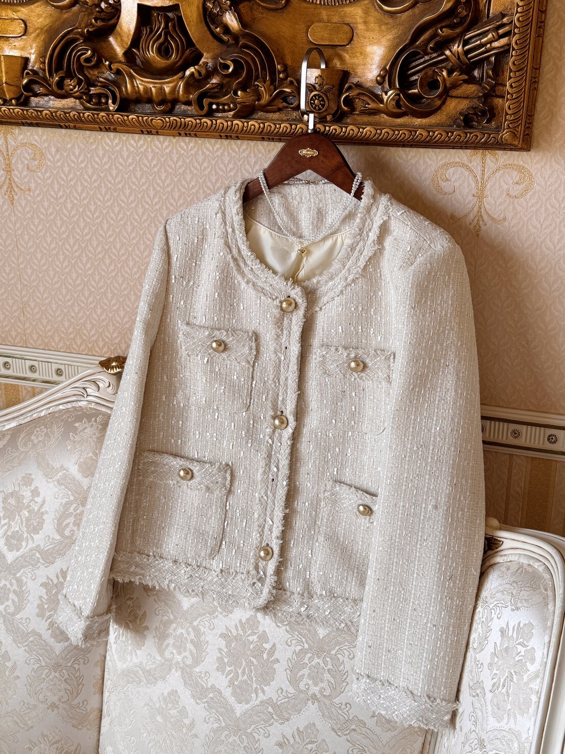 LINE_ALBUM_202633_260303_140