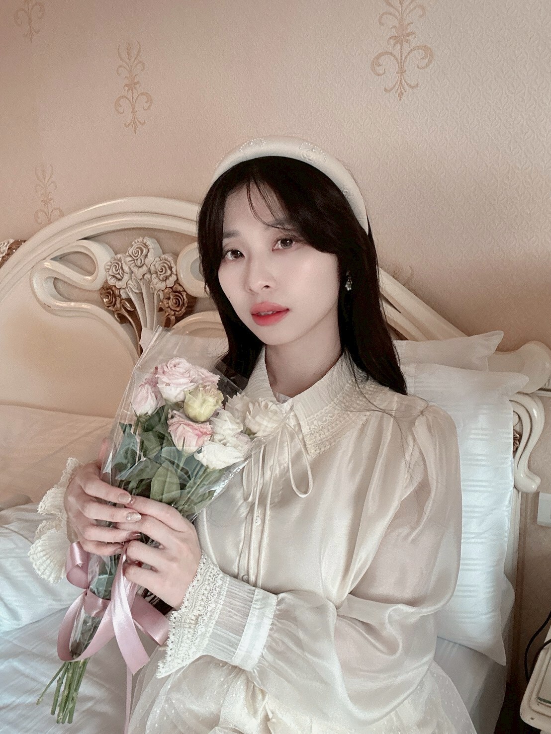 LINE_ALBUM_202633_260303_190