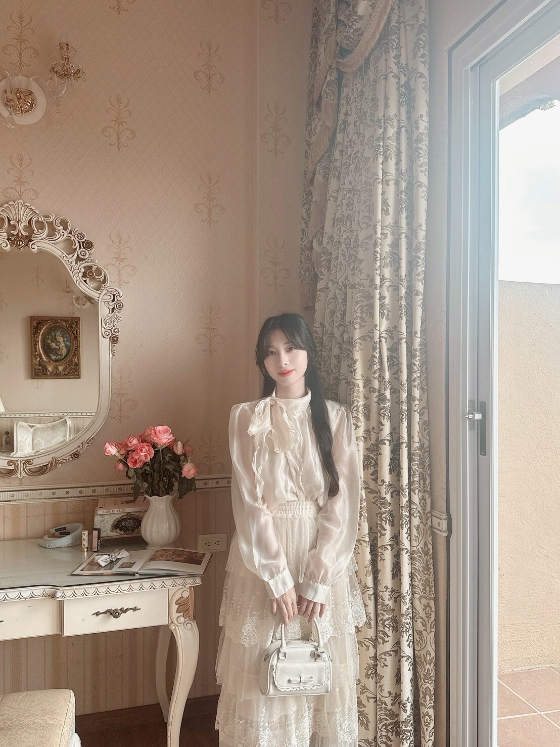 LINE_ALBUM_202633_260303_215