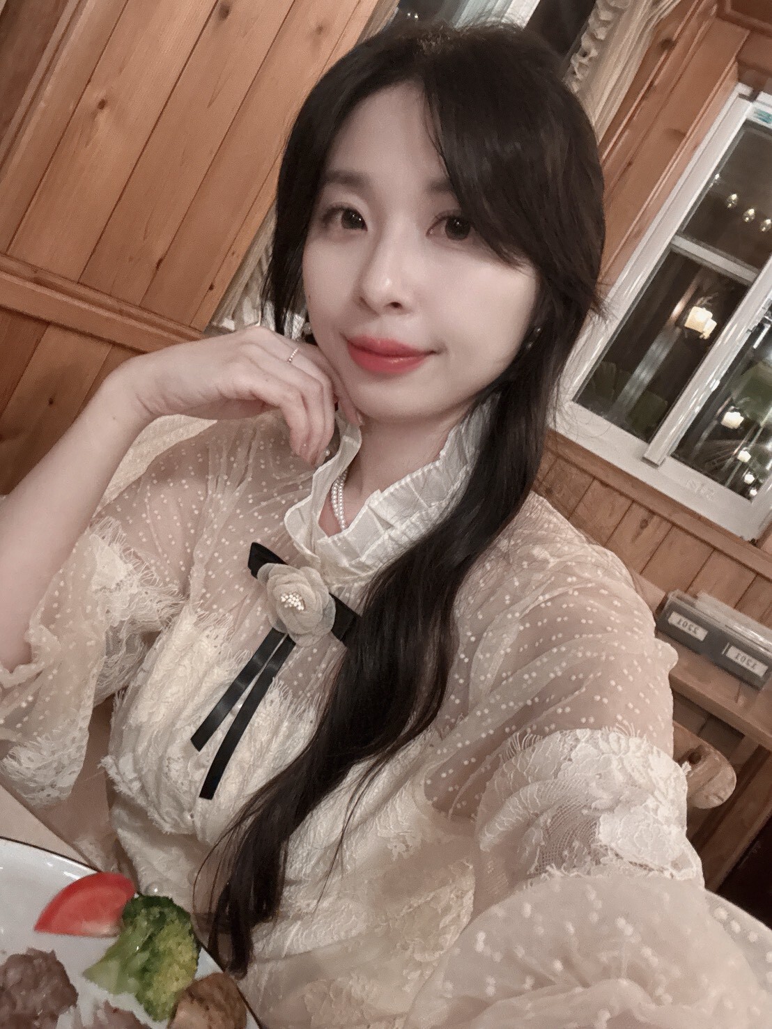 LINE_ALBUM_202633_260303_229