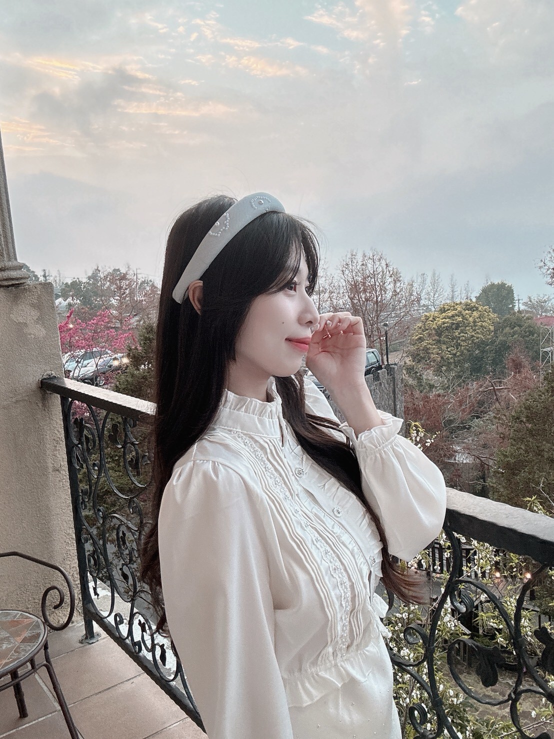 LINE_ALBUM_202633_260303_250