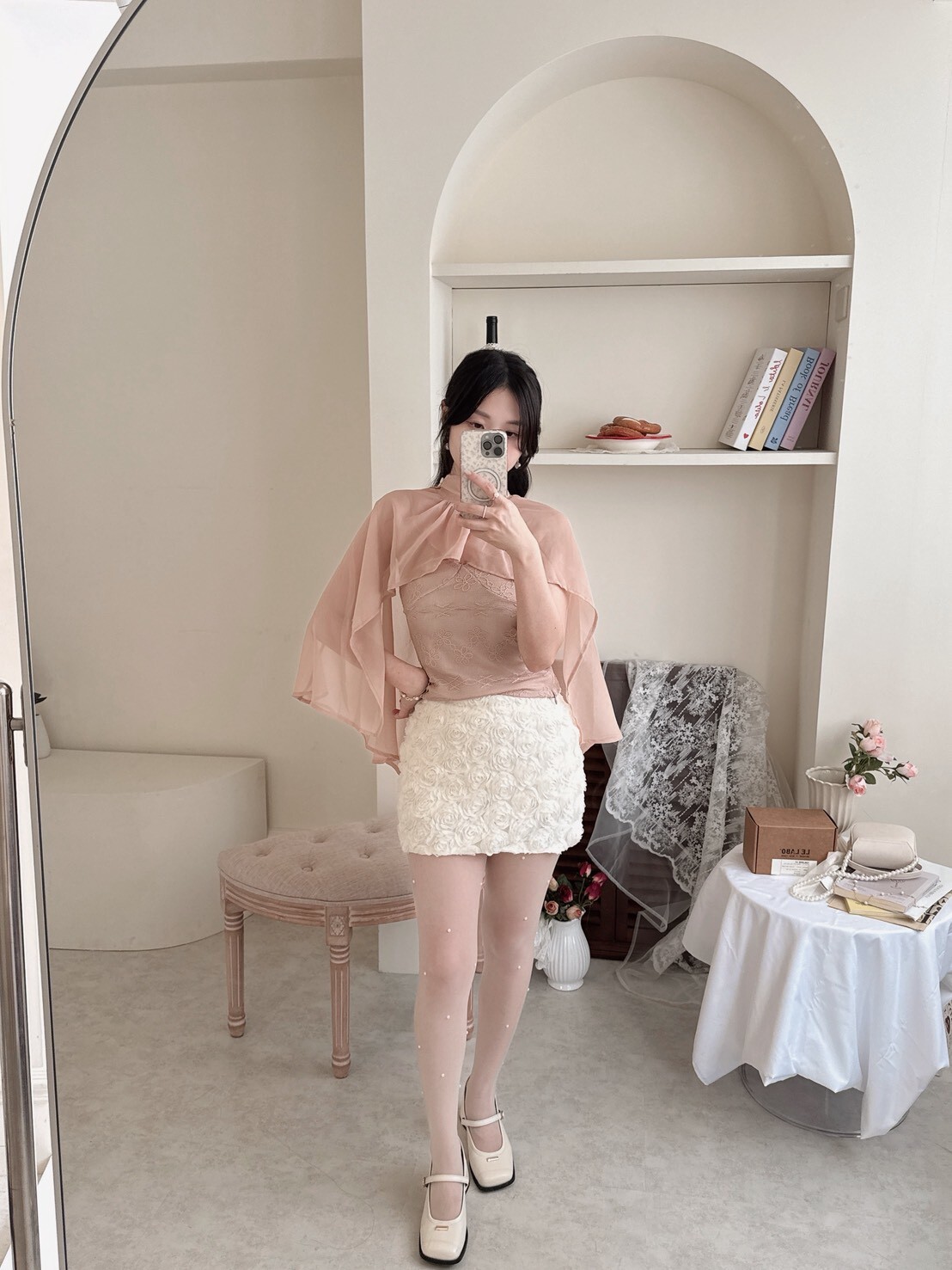 LINE_ALBUM_202648_260408_259