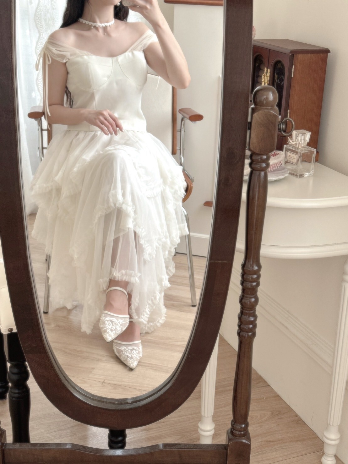 LINE_ALBUM_202648_260408_84