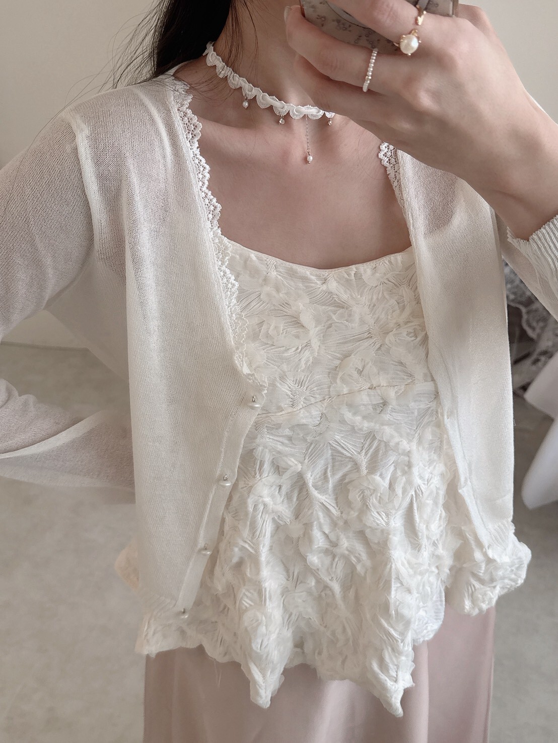 LINE_ALBUM_202648_260408_215