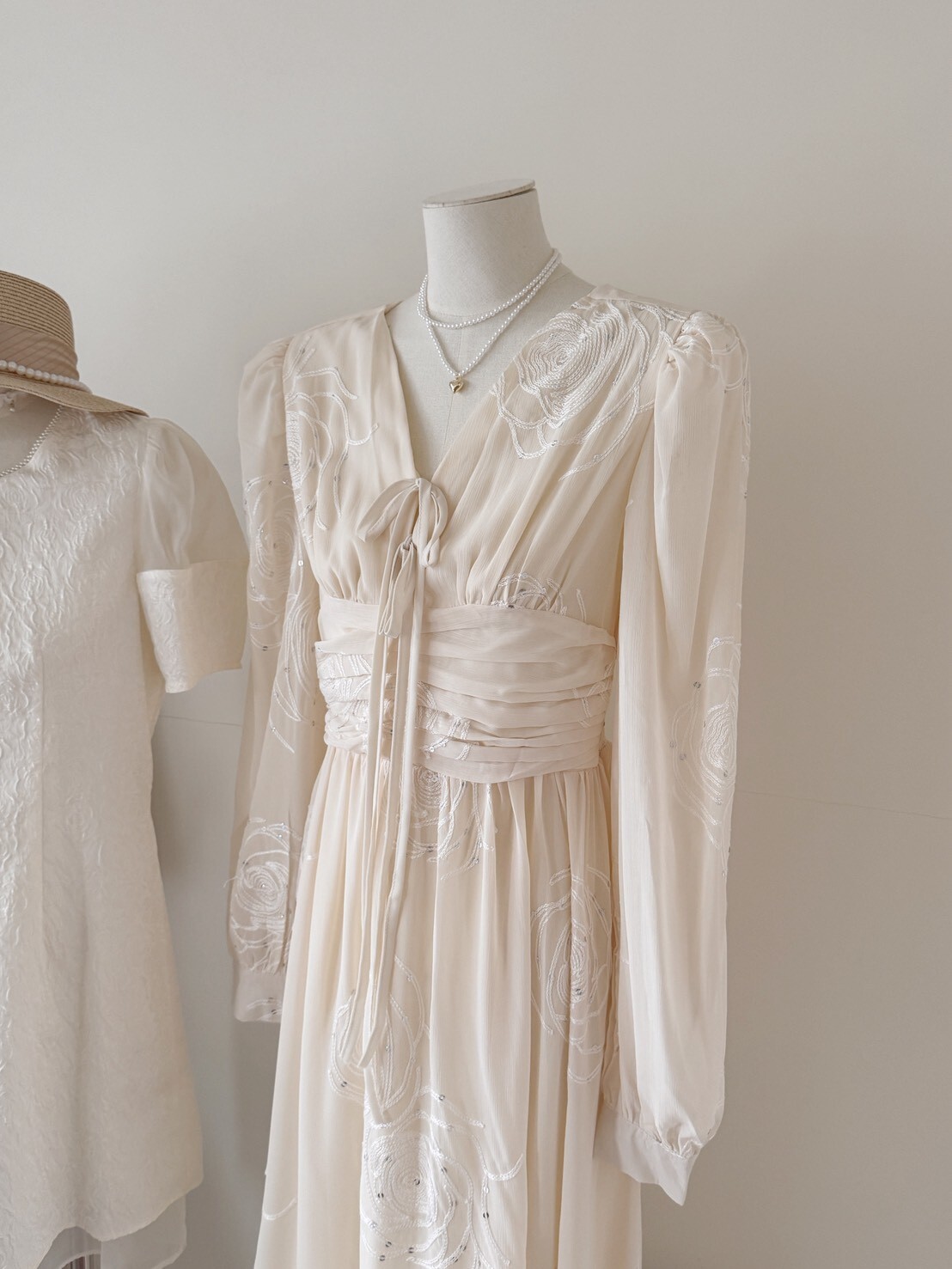 LINE_ALBUM_202648_260408_32