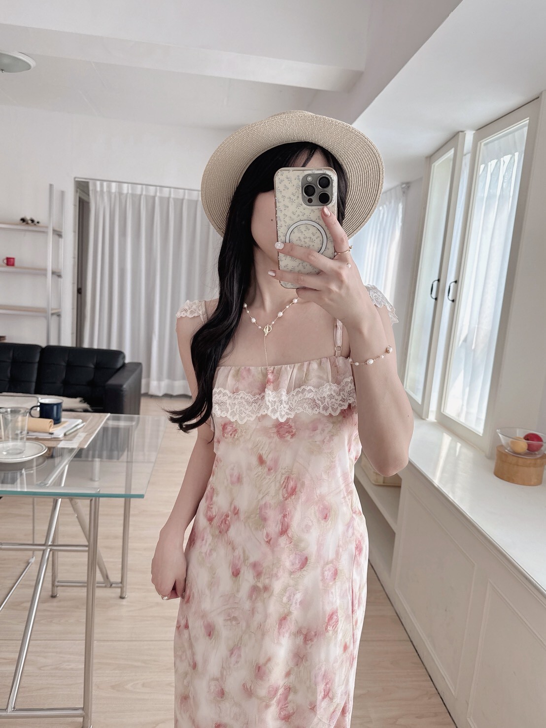 LINE_ALBUM_2026423_260423_170