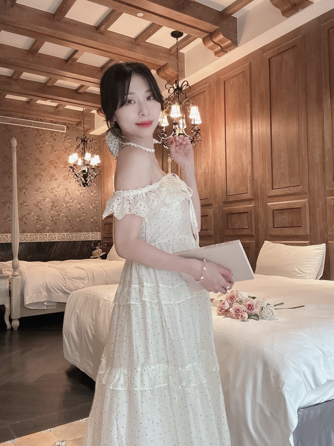 LINE_ALBUM_2026520_260520_141