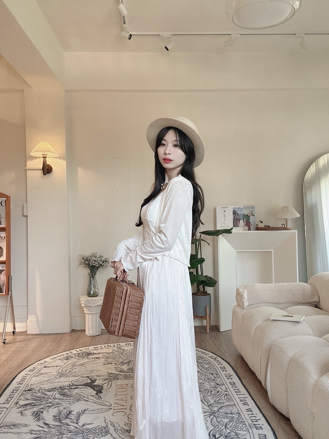 LINE_ALBUM_202663_260603_234