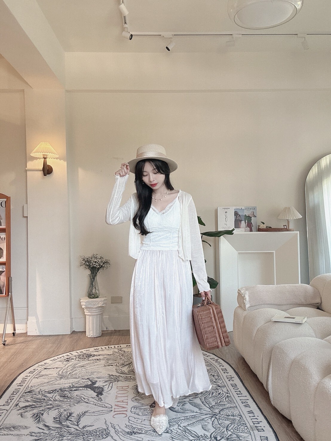LINE_ALBUM_202663_260603_236