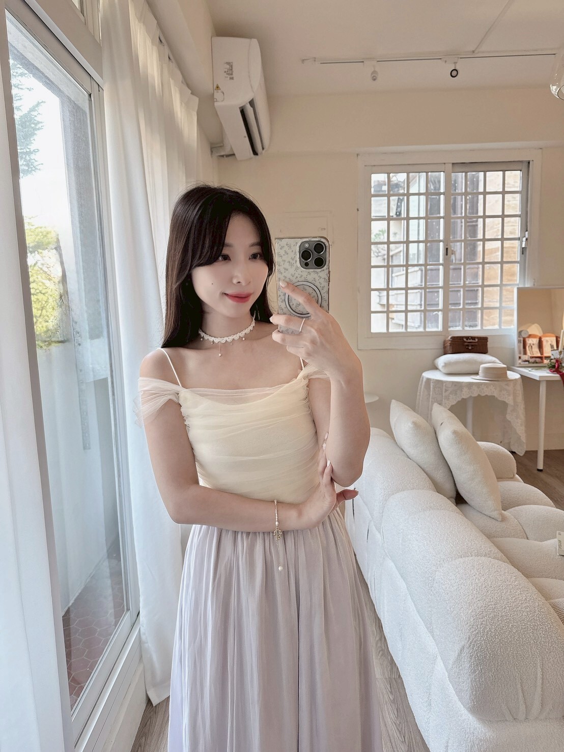 LINE_ALBUM_202663_260603_163