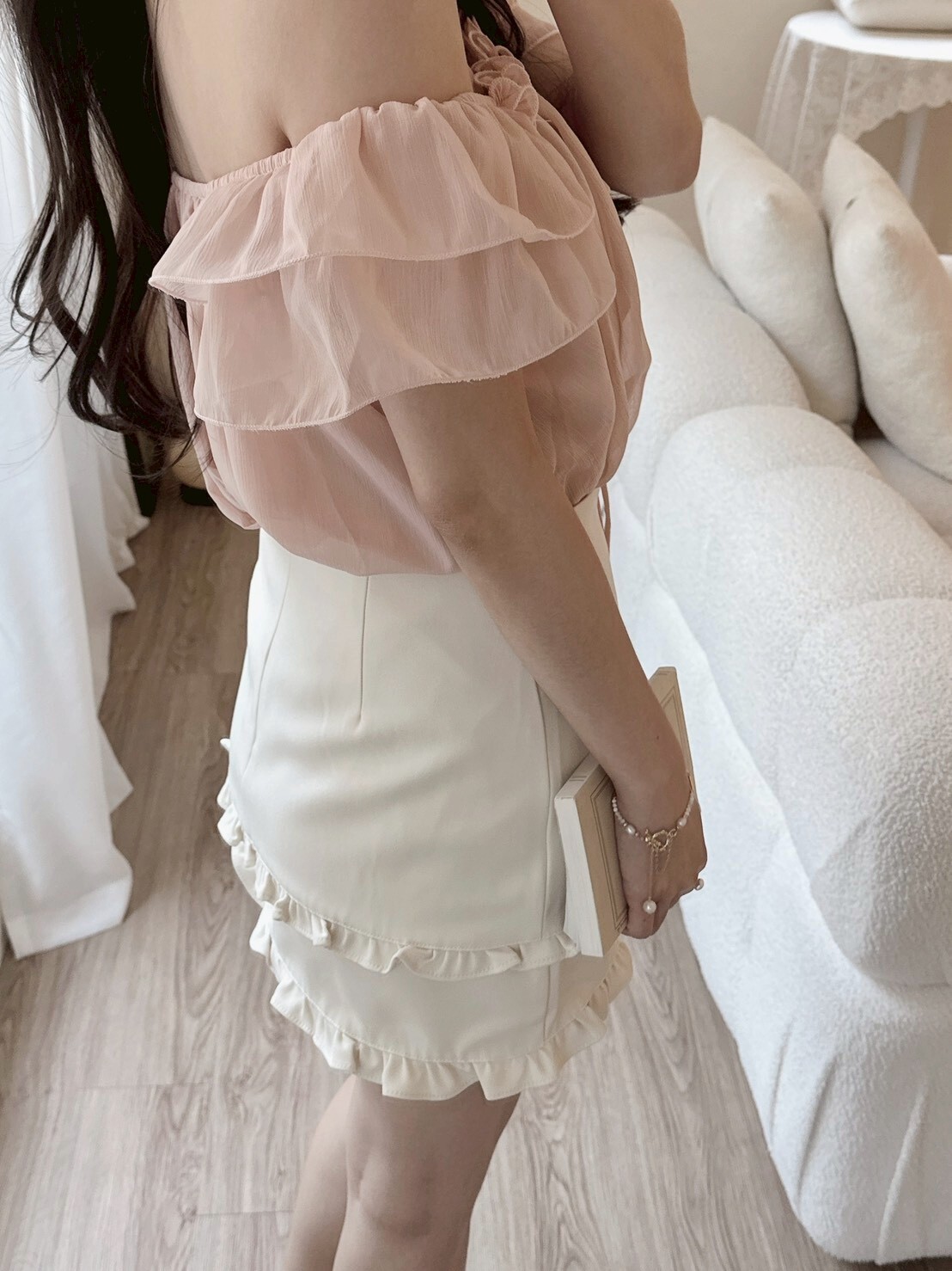 LINE_ALBUM_202663_260603_209