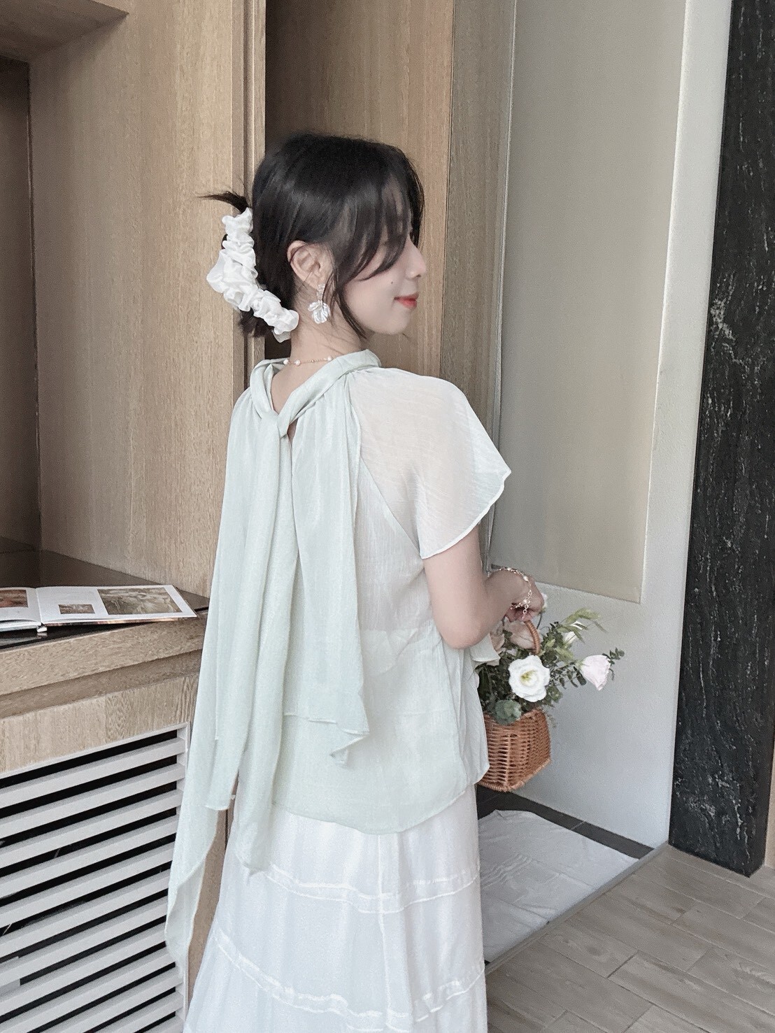 LINE_ALBUM_202679_260709_185