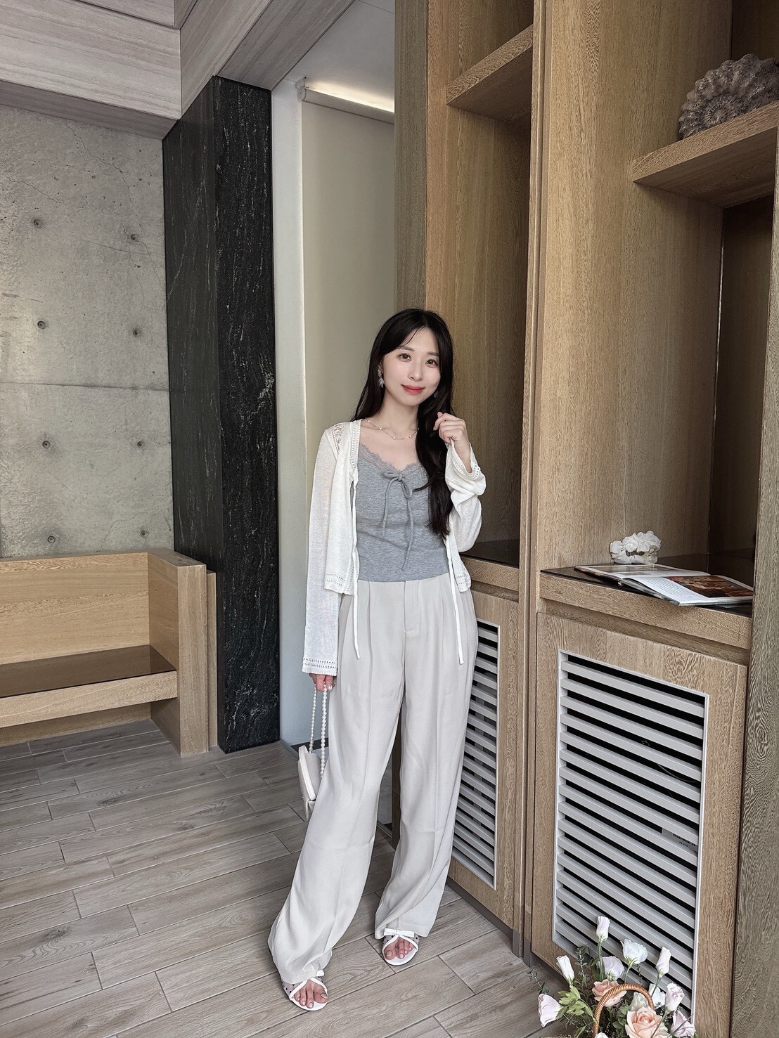 LINE_ALBUM_202679_260709_247