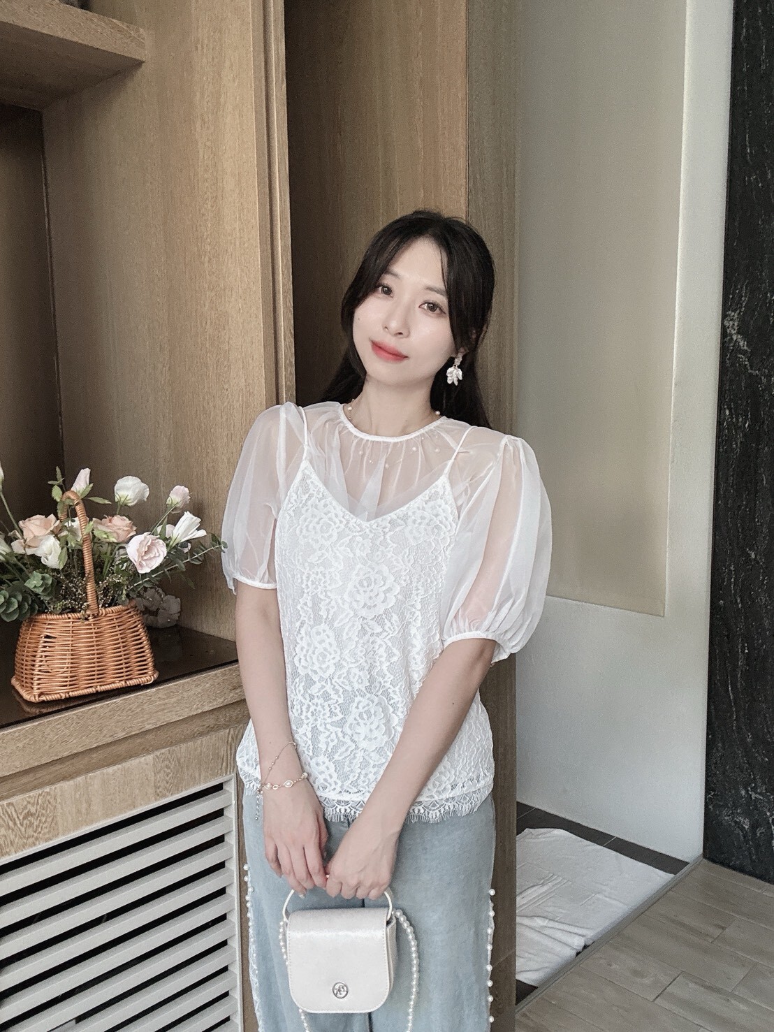 LINE_ALBUM_202679_260709_212