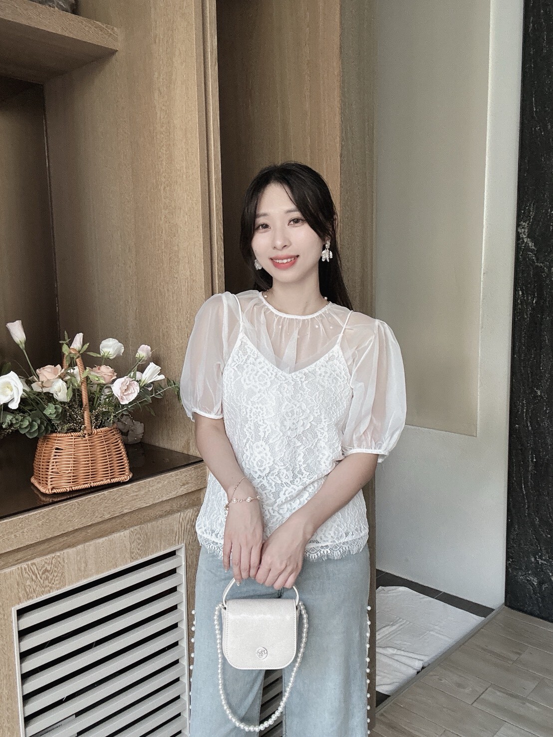 LINE_ALBUM_202679_260709_211