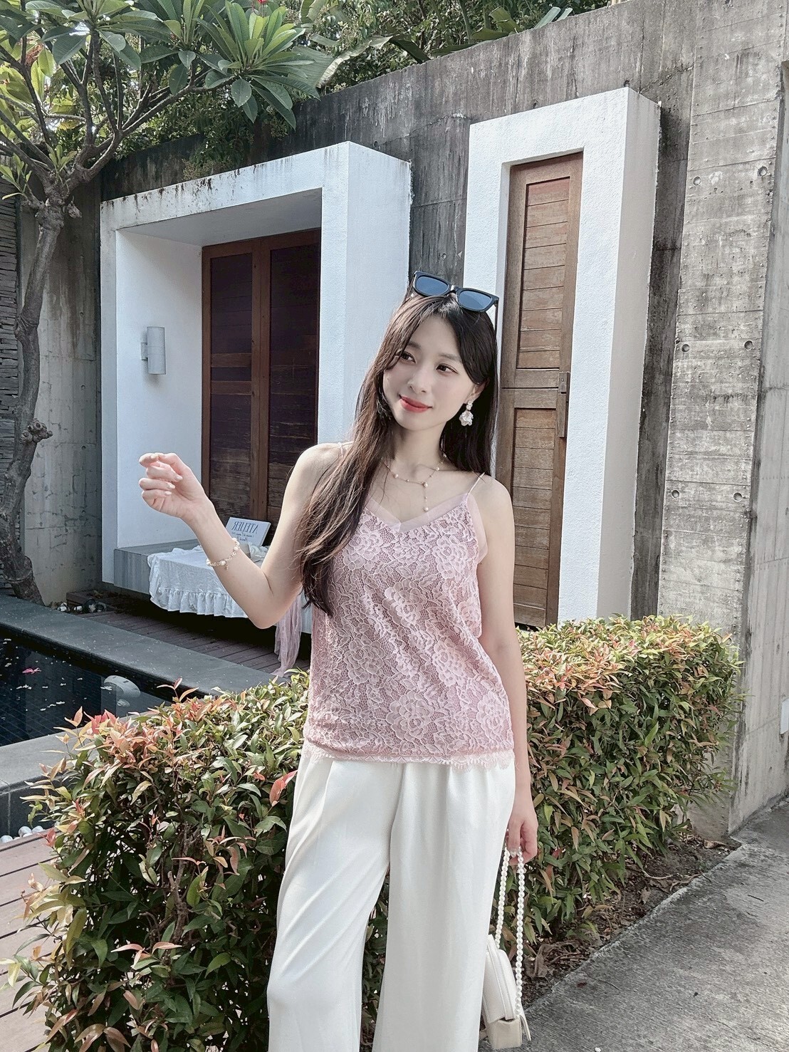 LINE_ALBUM_202679_260709_346