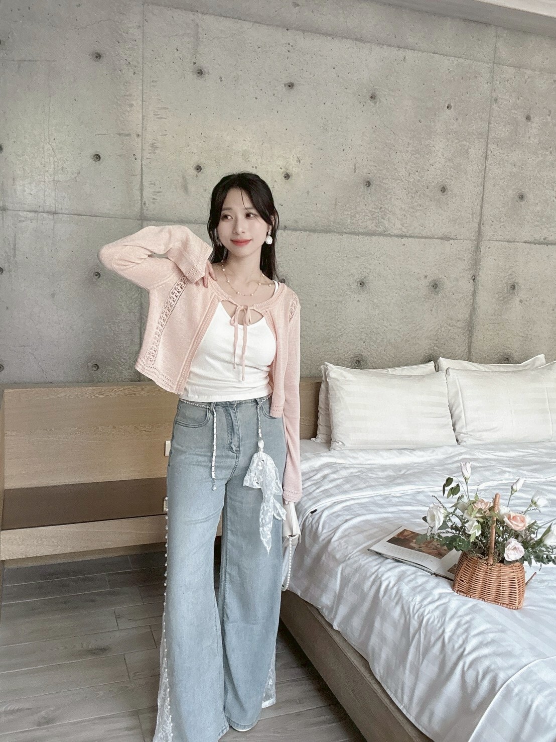 LINE_ALBUM_202679_260709_222