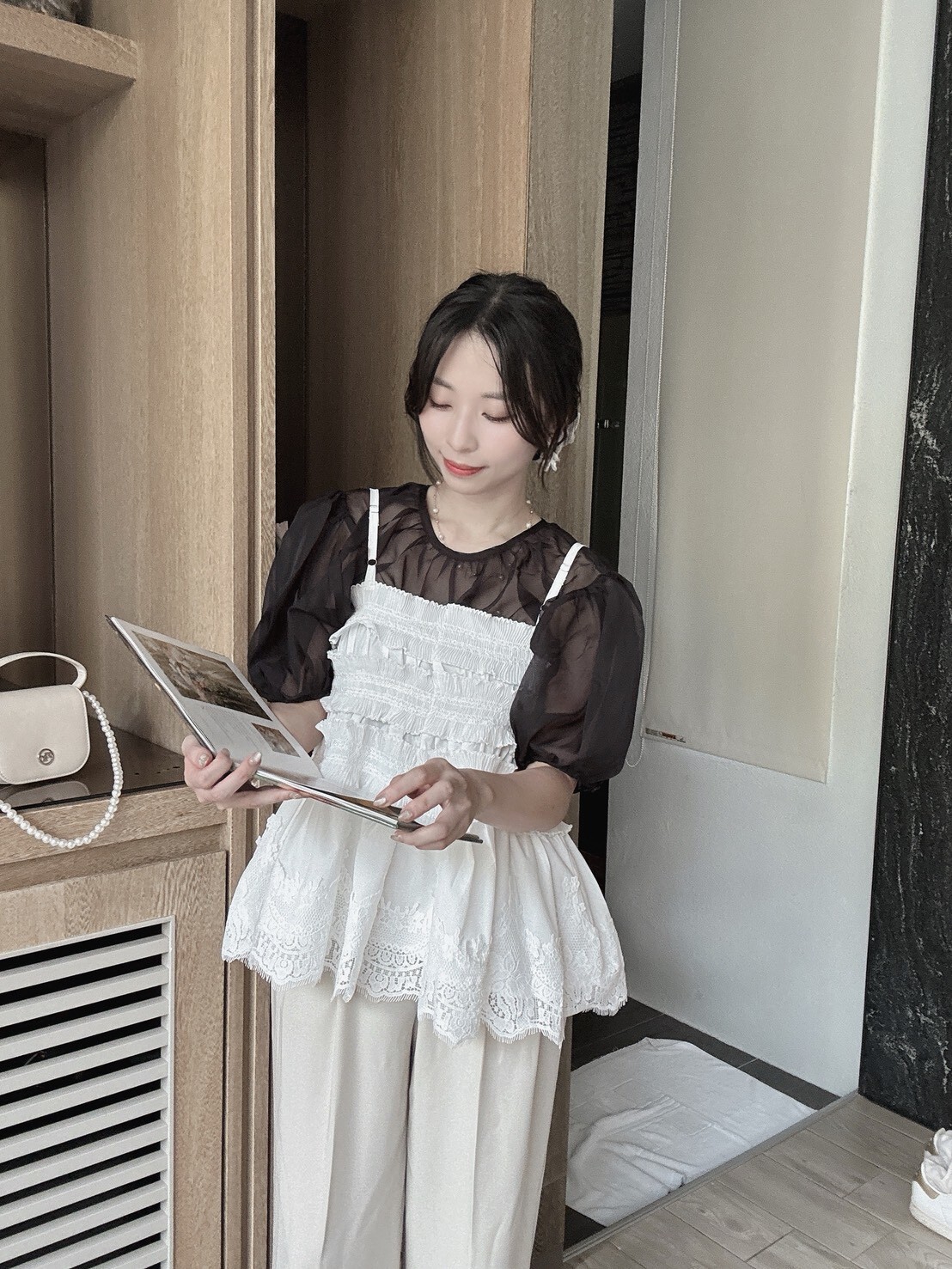 LINE_ALBUM_202679_260709_268