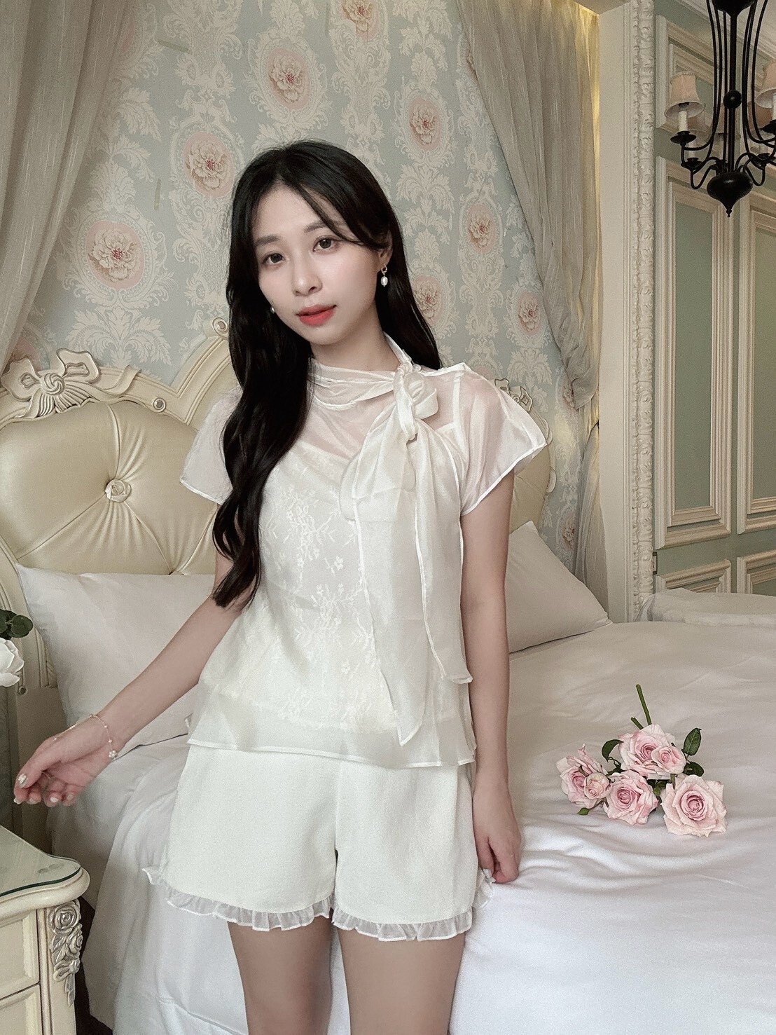 LINE_ALBUM_2026810_260810_54