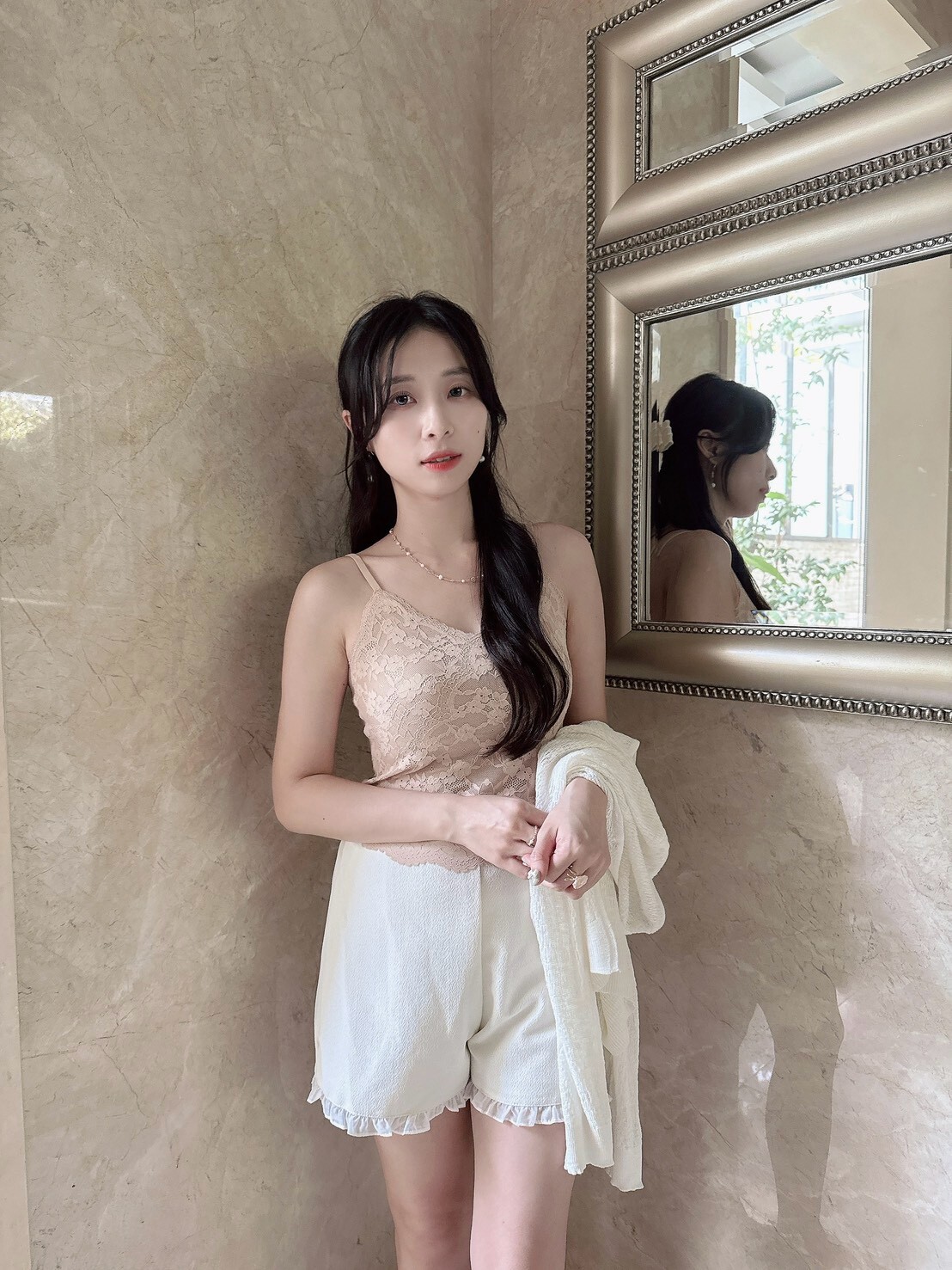 LINE_ALBUM_2026810_260810_85