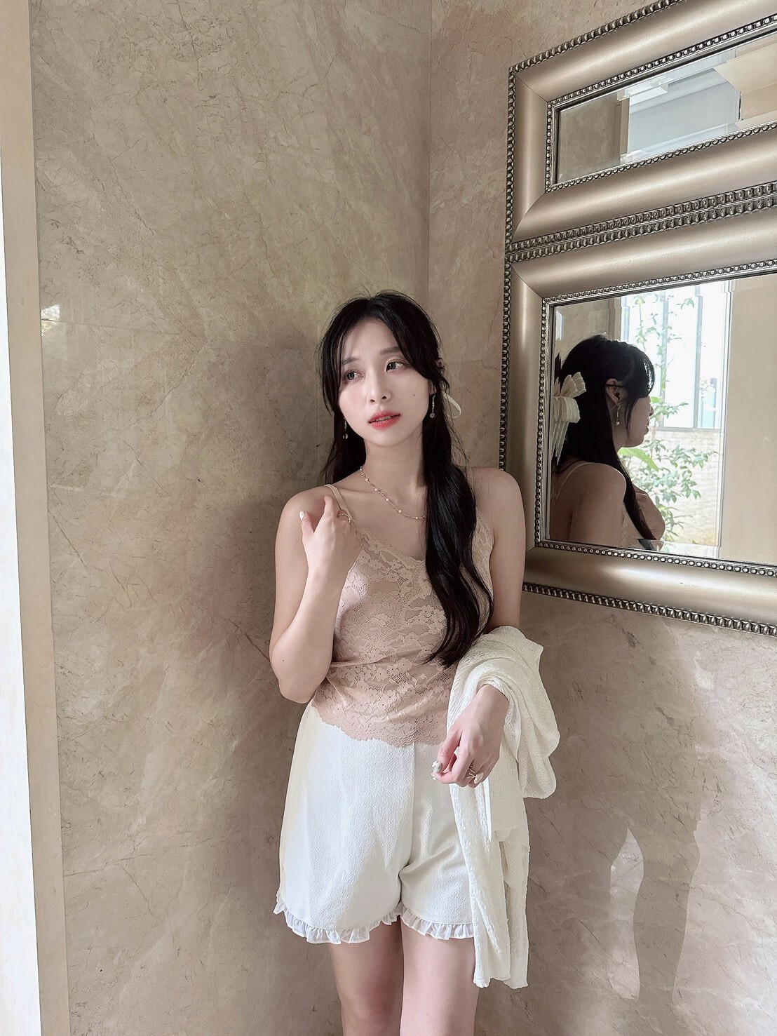 LINE_ALBUM_2026810_260810_83