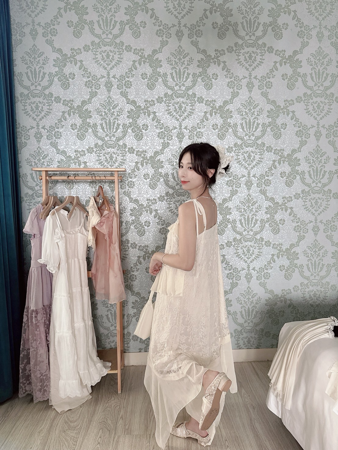 LINE_ALBUM_2026810_260810_185