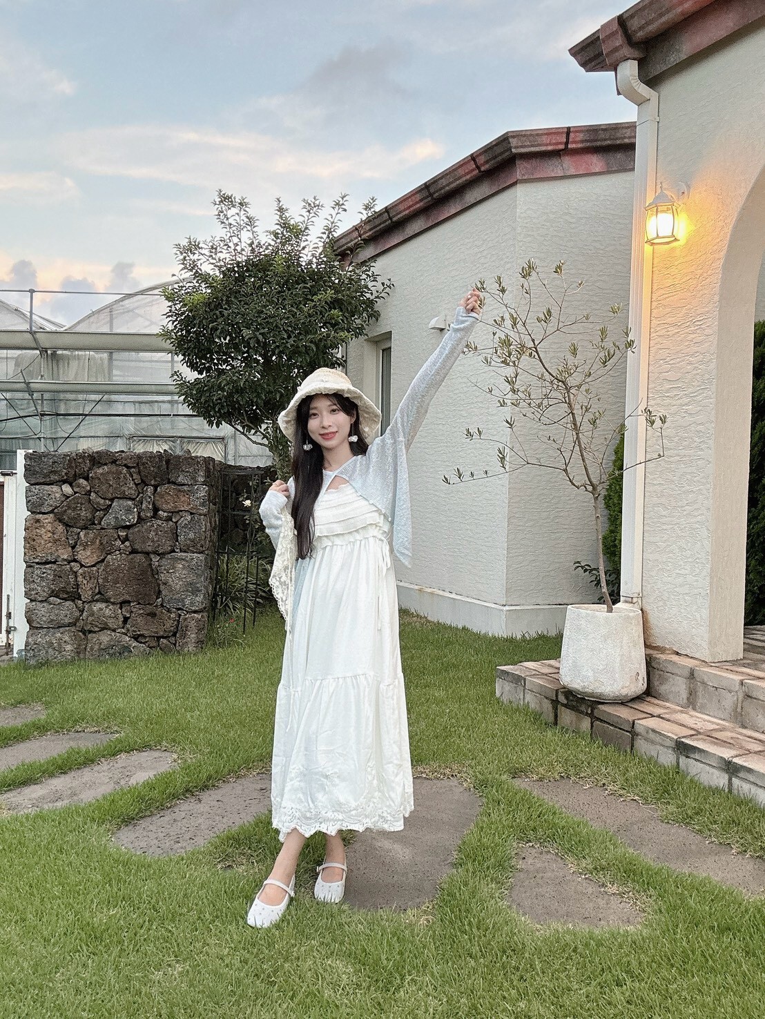 LINE_ALBUM_202692_260902_185
