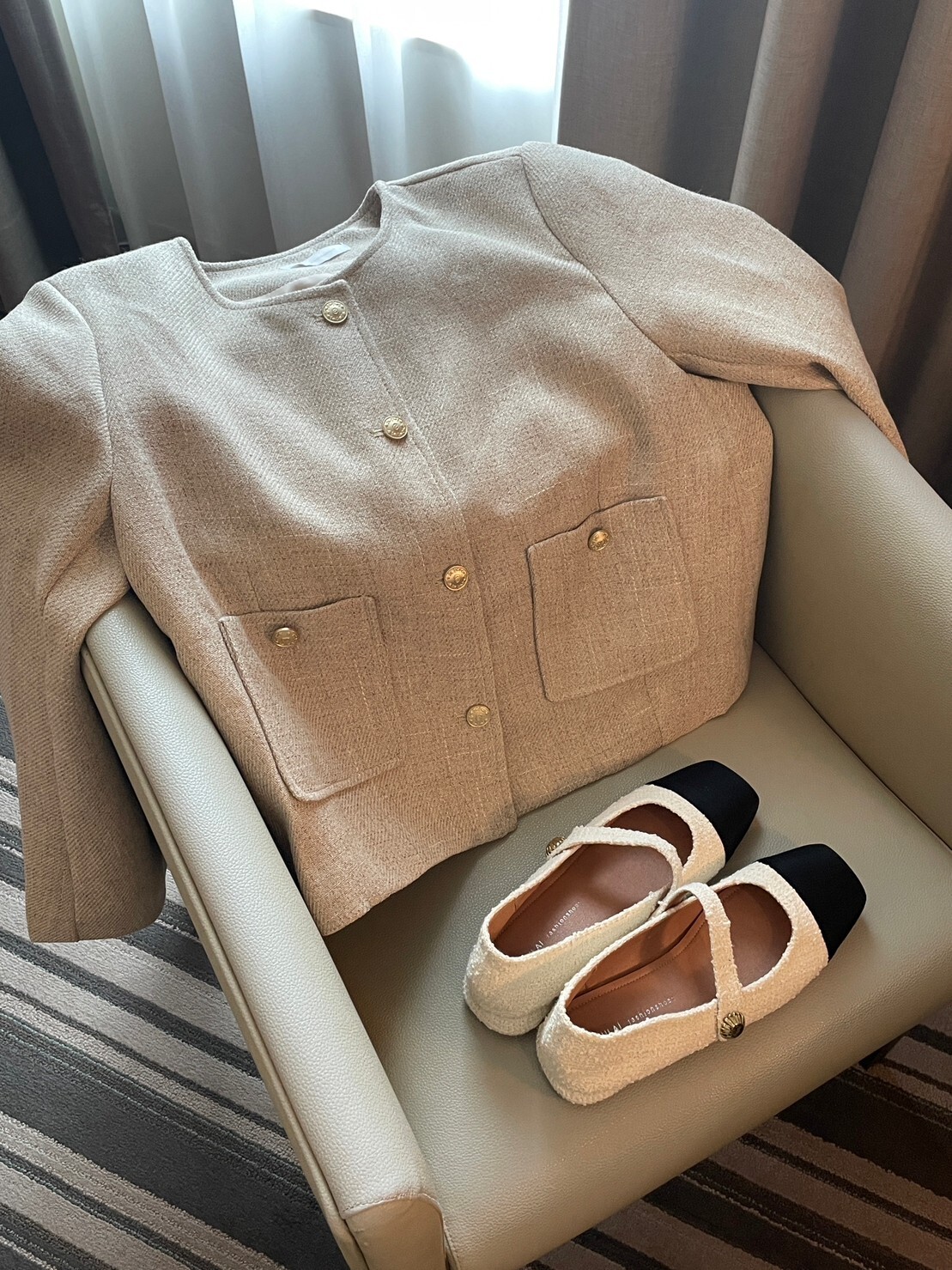 LINE_ALBUM_10月新品_231017_246