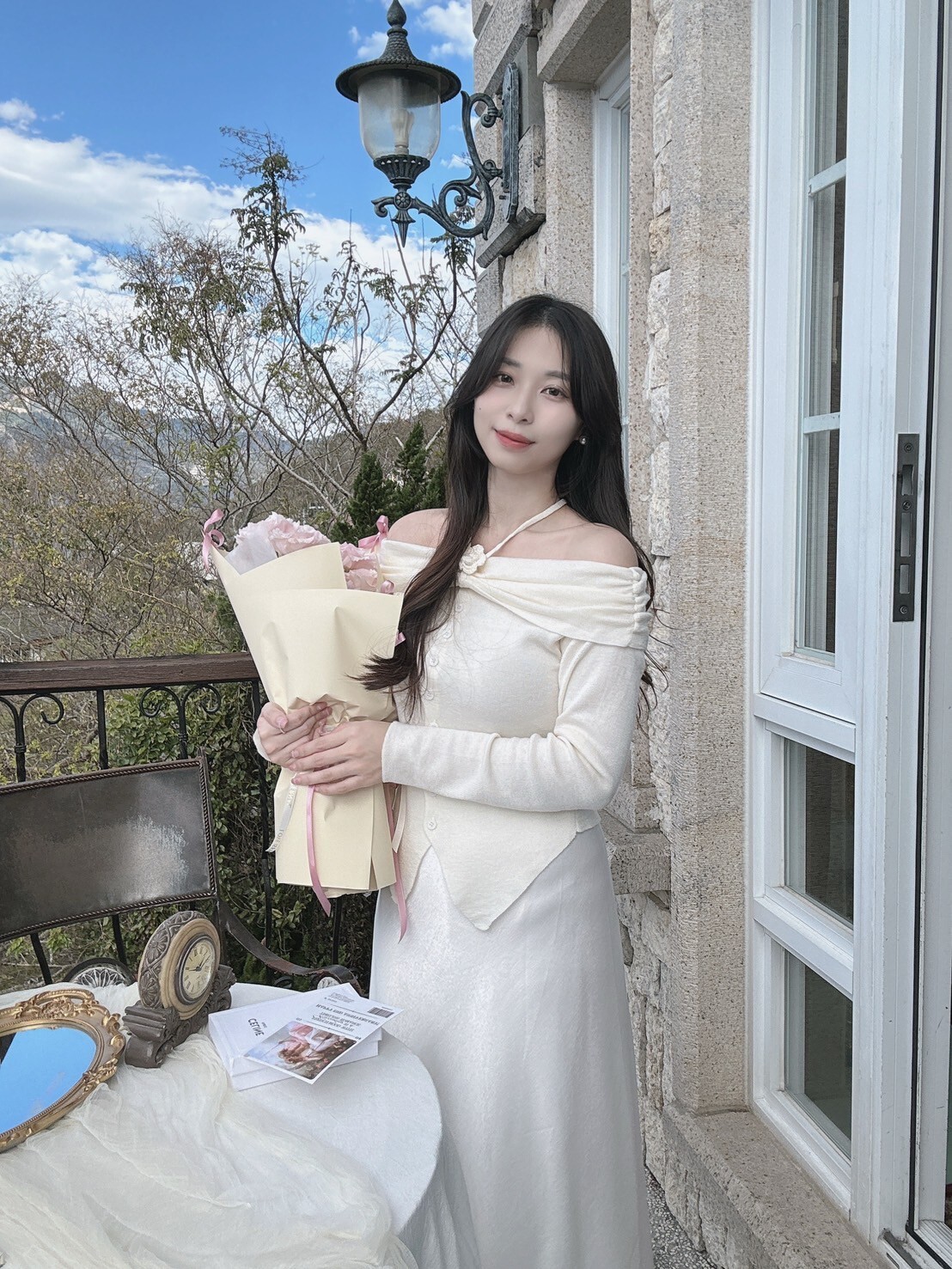 LINE_ALBUM_202536_250306_181