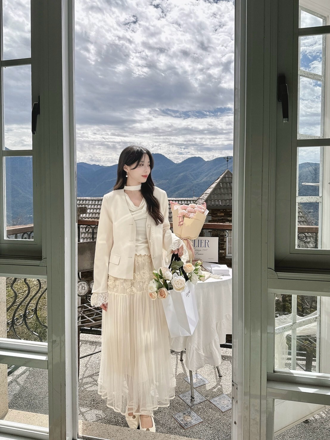 LINE_ALBUM_202536_250306_12