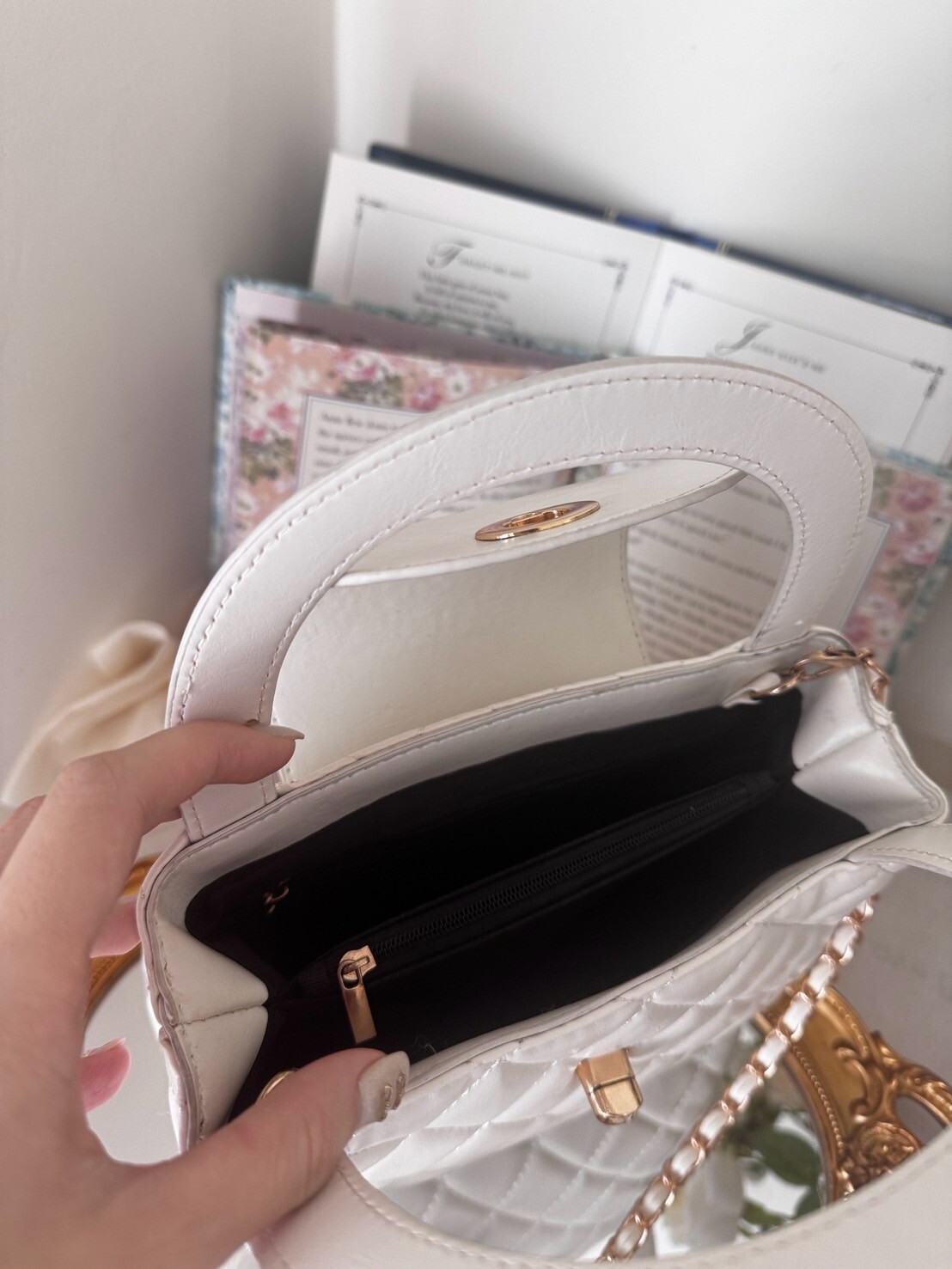 LINE_ALBUM_2025318_250320_1