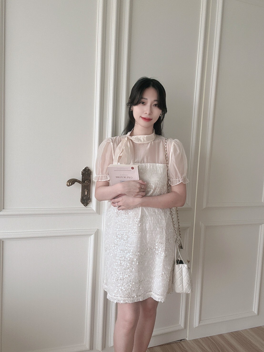 LINE_ALBUM_202557_250507_250