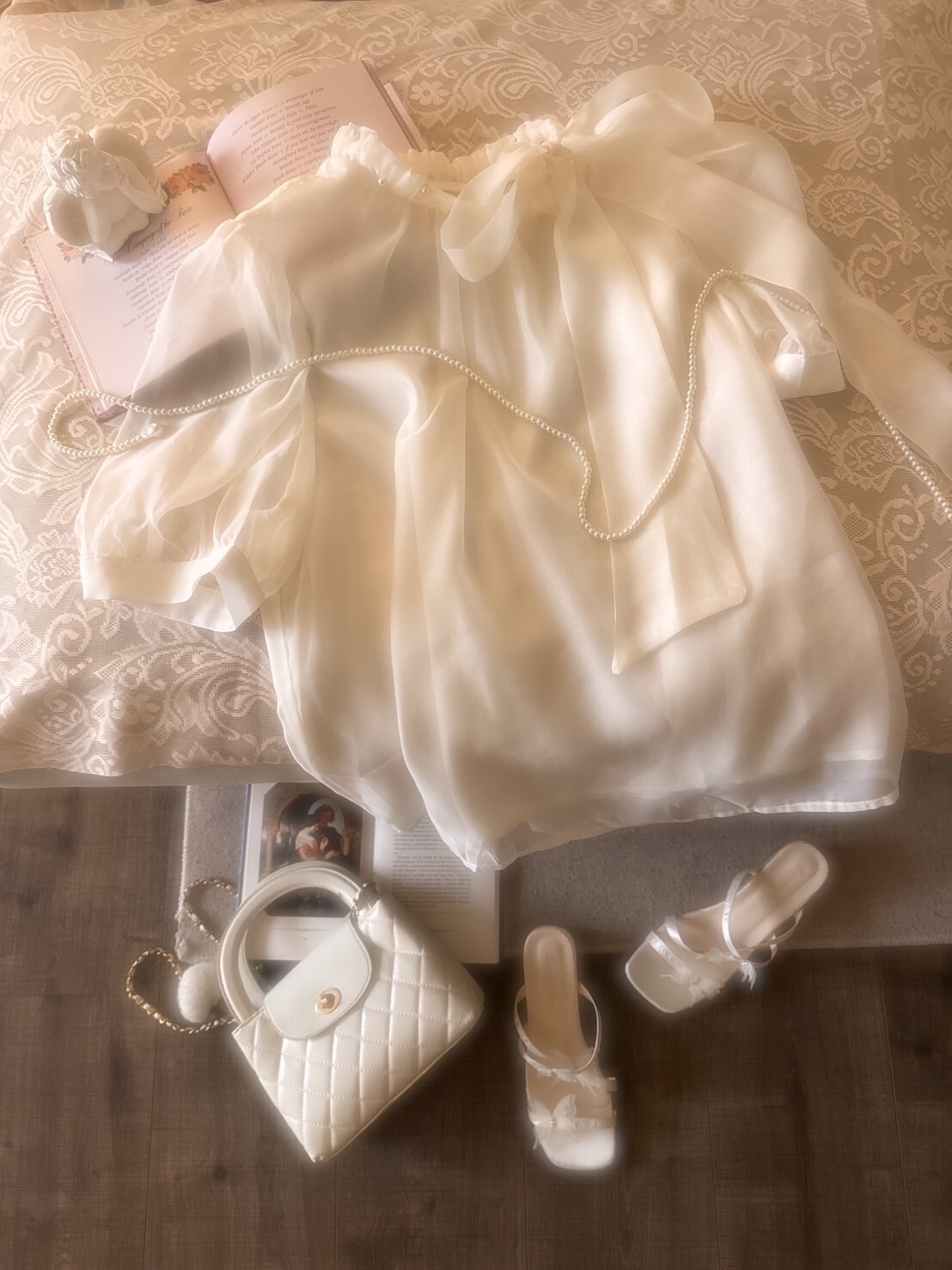 LINE_ALBUM_202565_250605_328