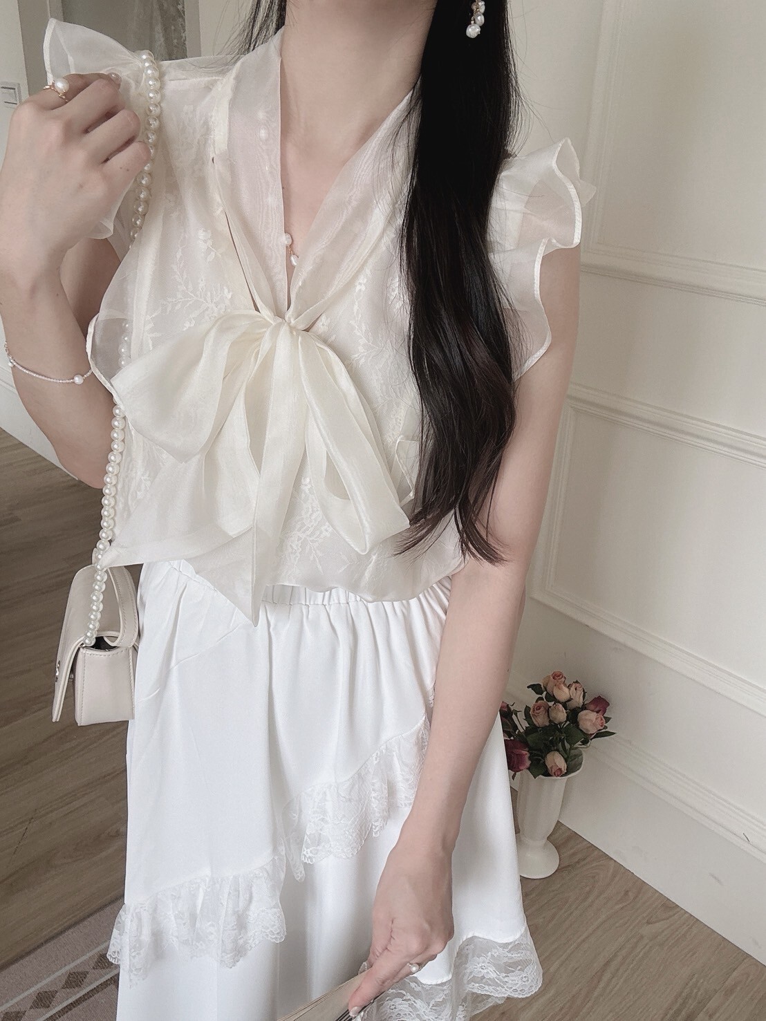 LINE_ALBUM_202584_250804_137