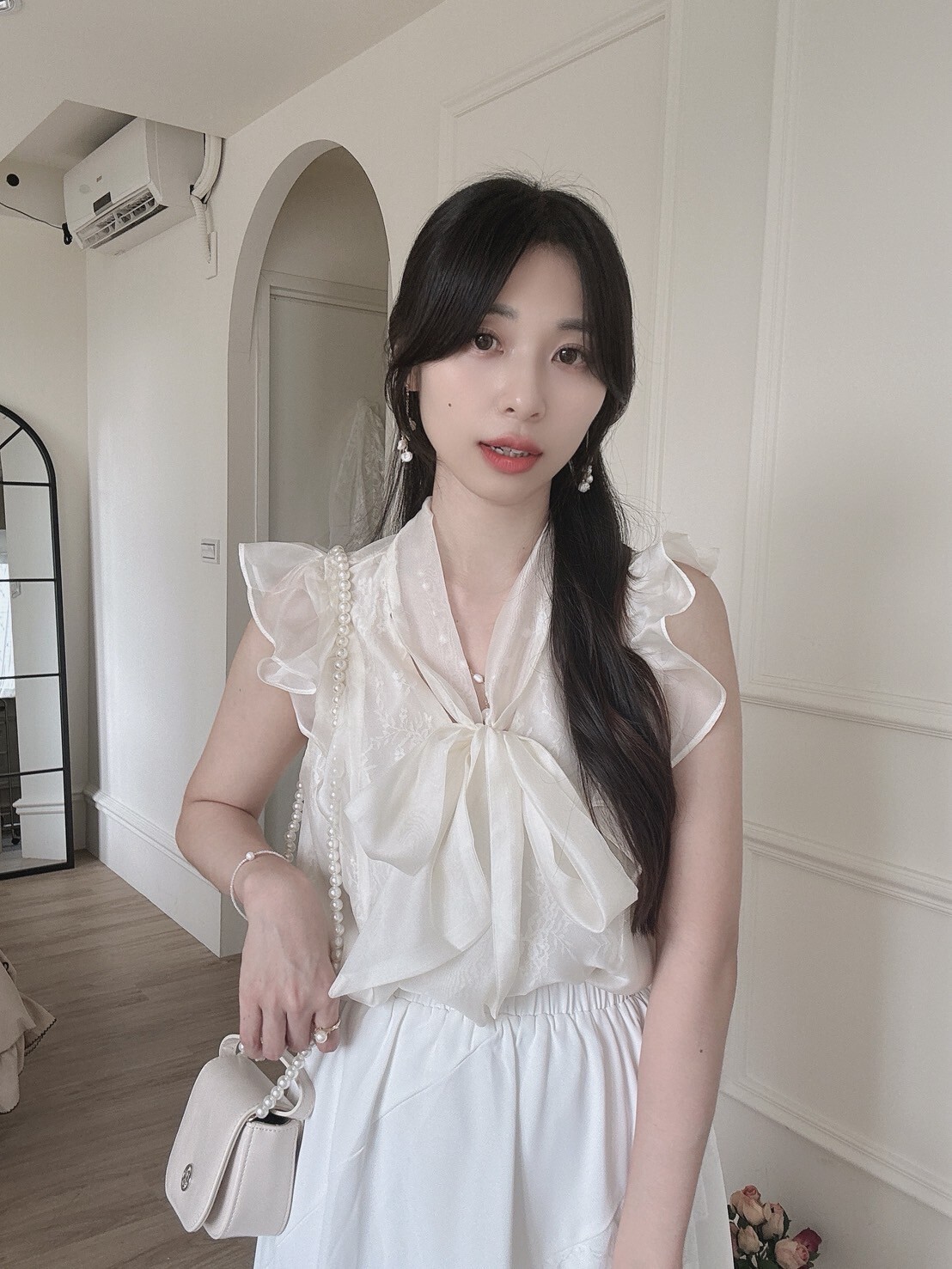 LINE_ALBUM_202584_250804_135