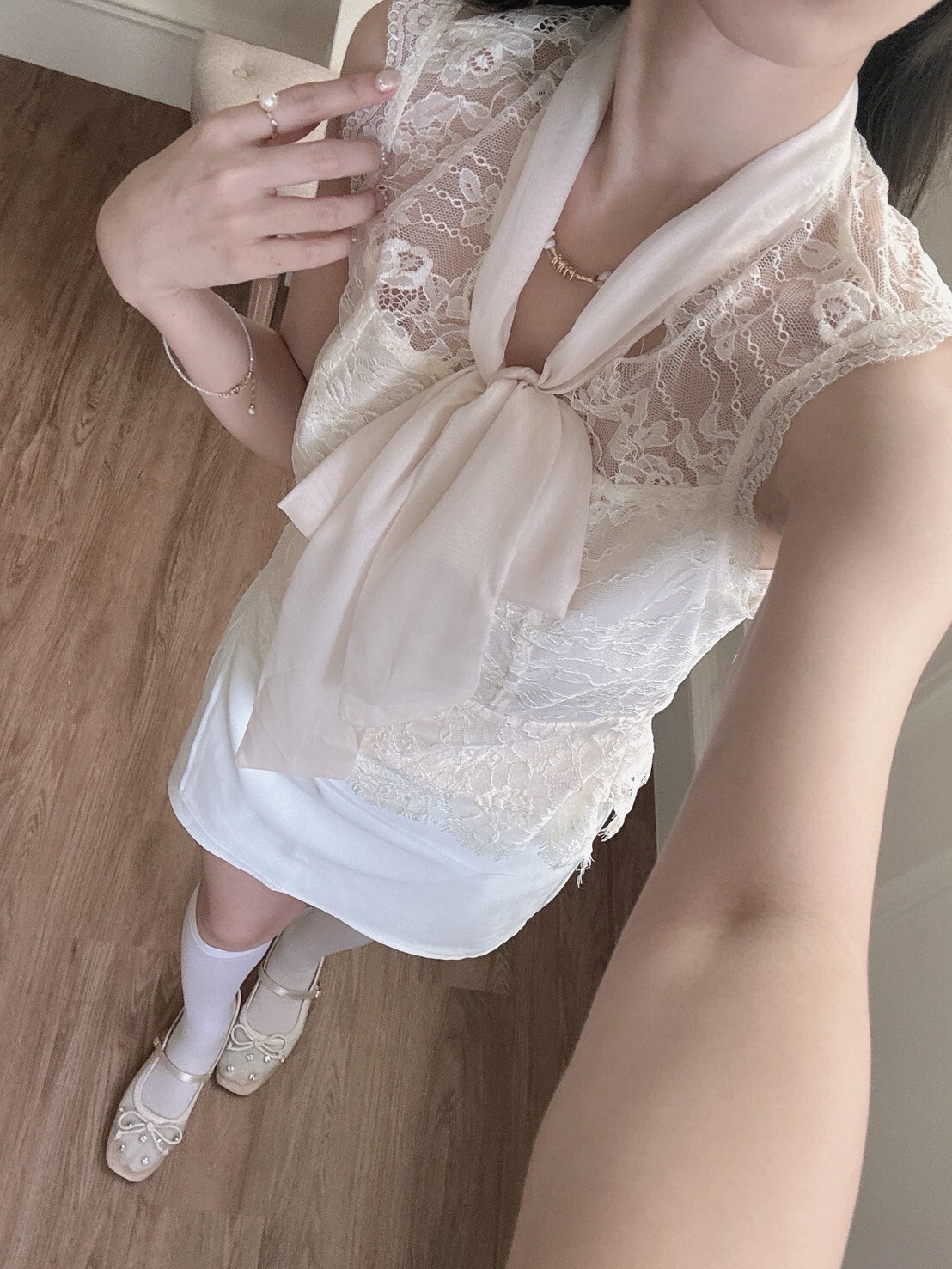 LINE_ALBUM_202584_250804_203