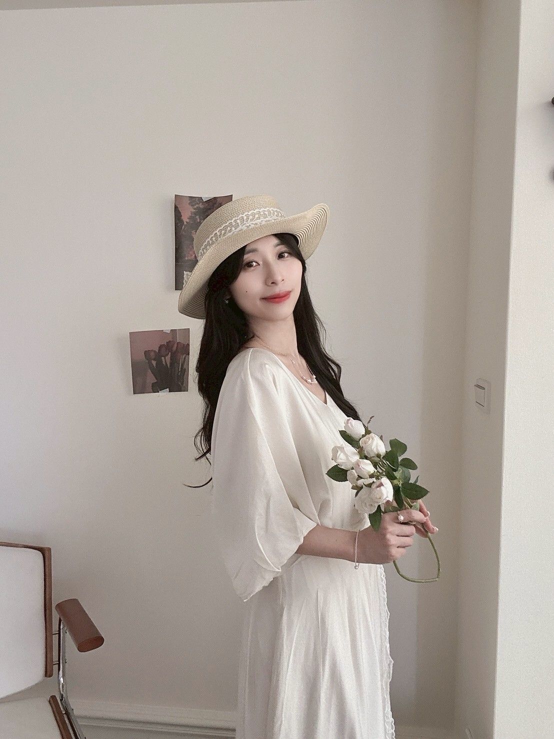 LINE_ALBUM_202584_250804_179